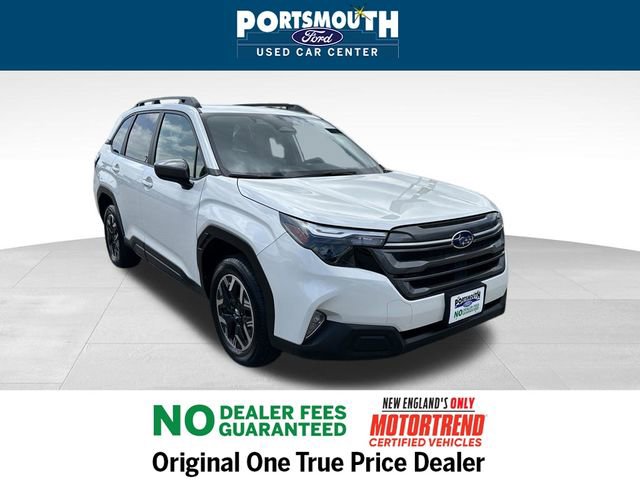 Used 2025 Subaru Forester Premium image 23