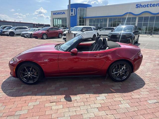 Used 2023 MAZDA MX-5 Miata Grand Touring RWD image 33