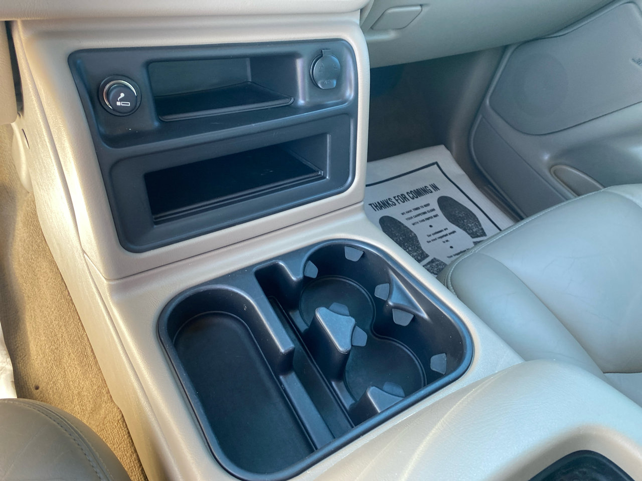 Used 2006 Chevrolet Silverado 1500 LT w/ Onstar Plus Package image 16