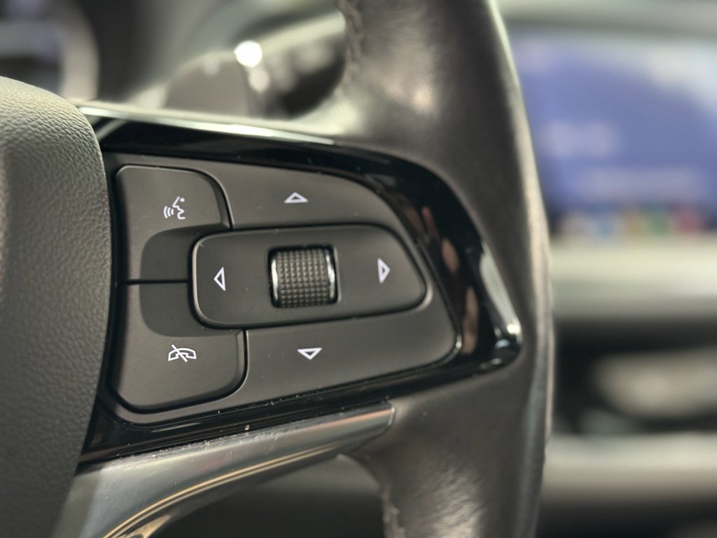 Used 2024 Buick Enclave Premium image 23