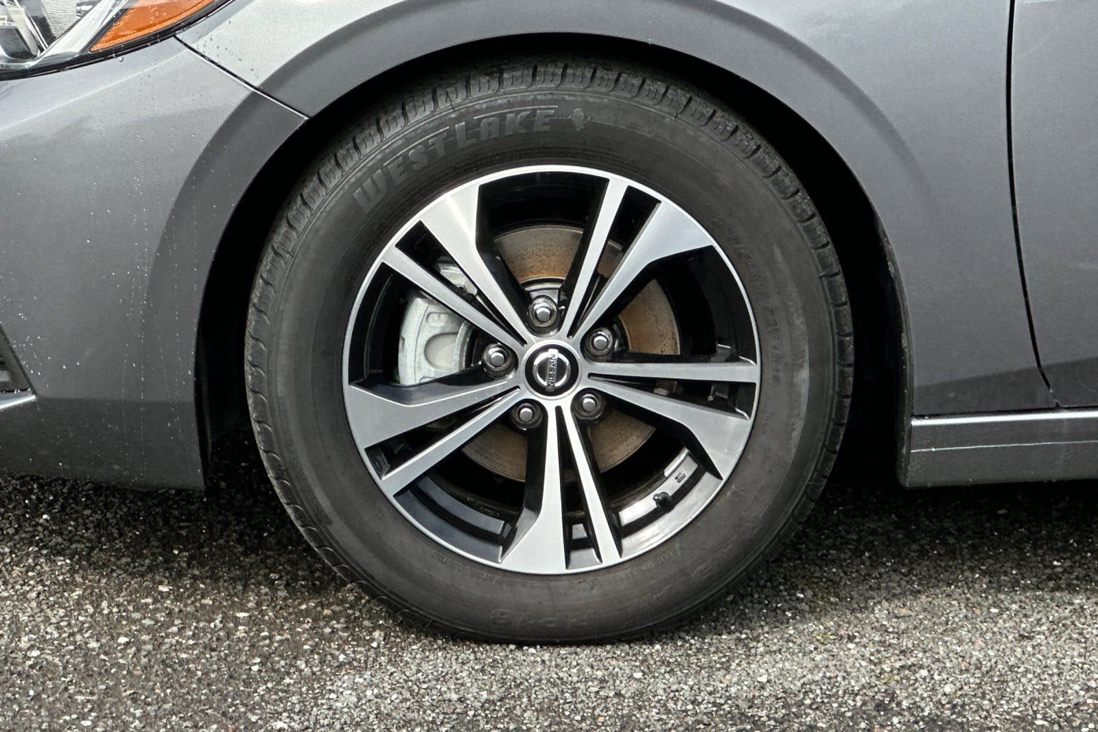 Used 2022 Nissan Sentra SV image 23