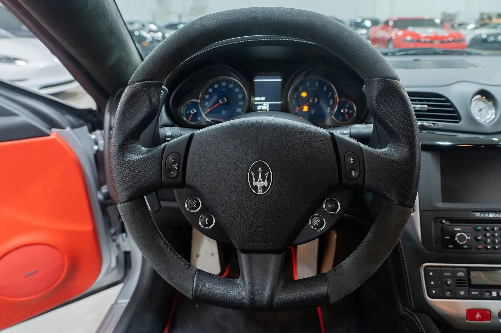 Used 2017 Maserati GranTurismo Sport RWD image 25