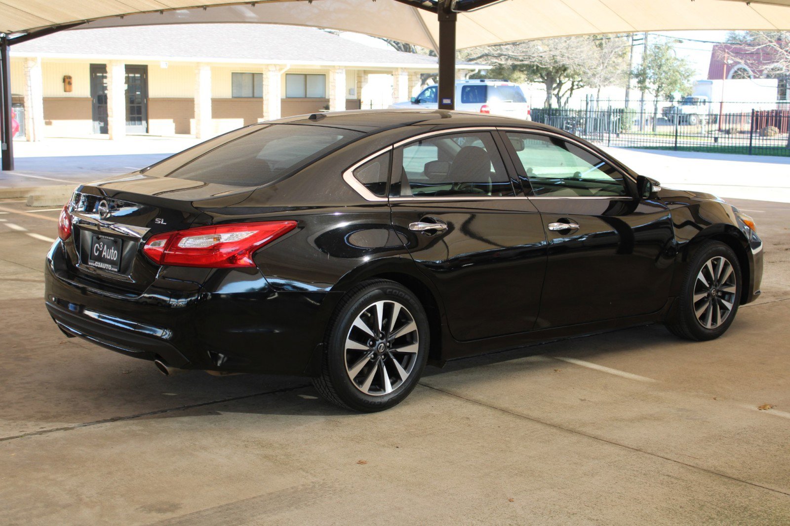 Used 2017 Nissan Altima 2.5 SL image 12