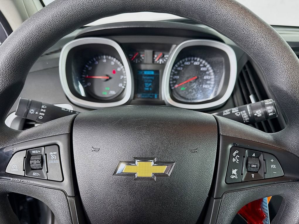 Used 2017 Chevrolet Equinox LS image 15