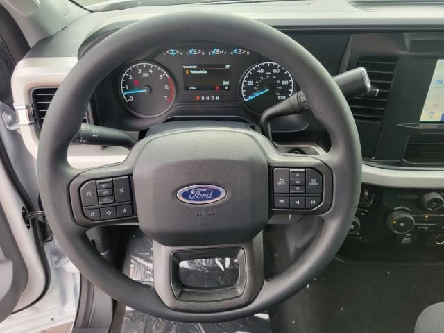 New 2026 Ford F350 XLT w/ 360-Degree Camera Package image 26