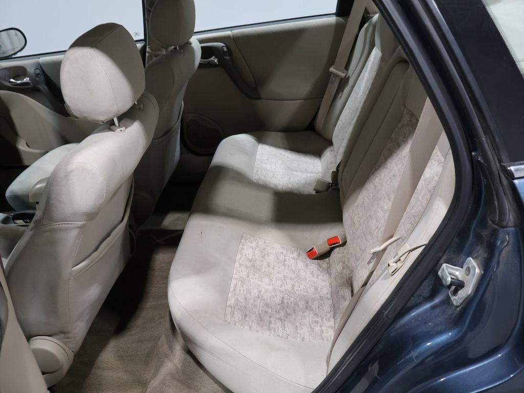 Used 2004 Saturn L-Series L300 image 16