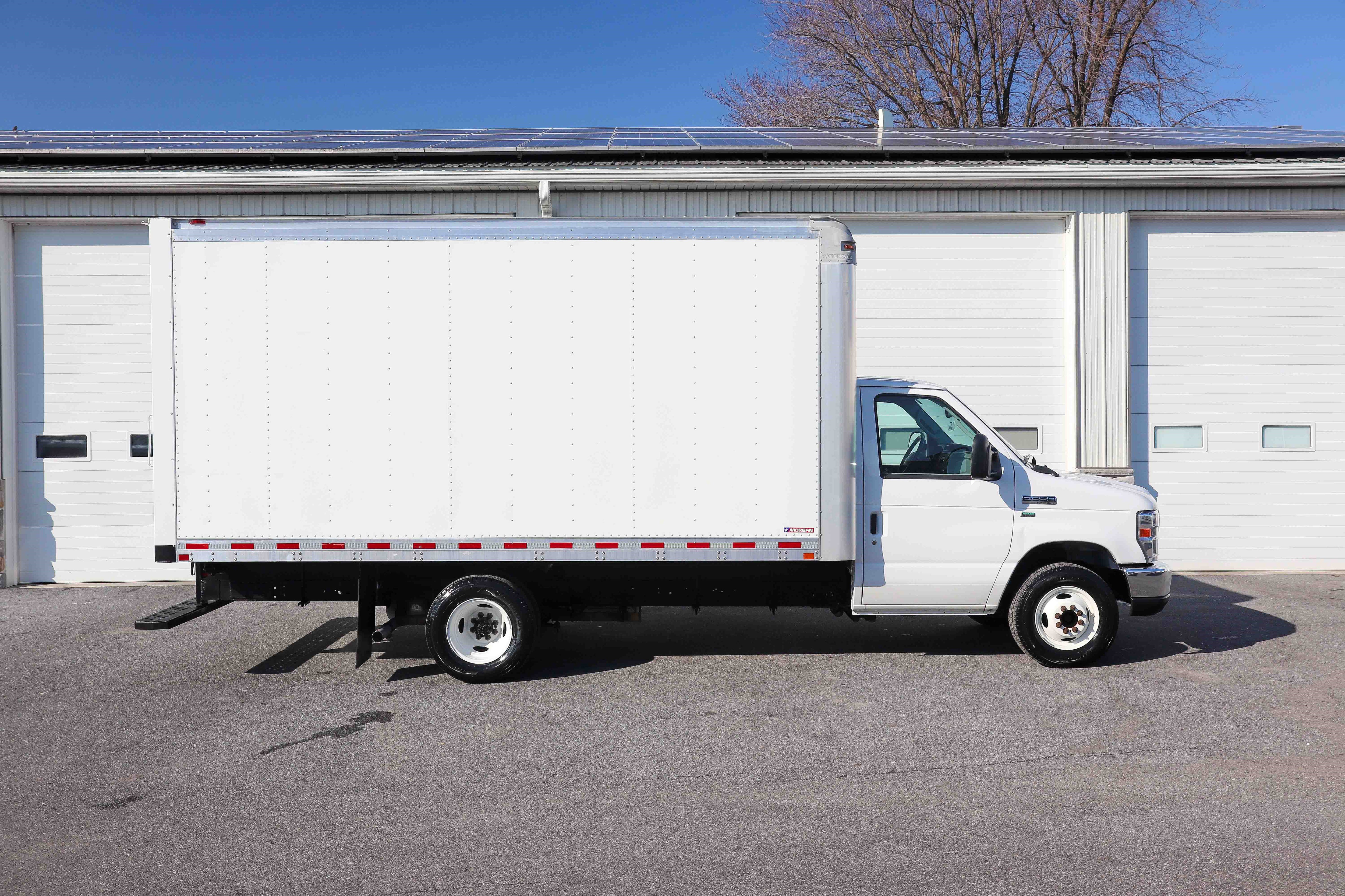 Used 2019 Ford E-350 and Econoline 350 Super Duty w/ Power Windows & Locks Group RWD image 2