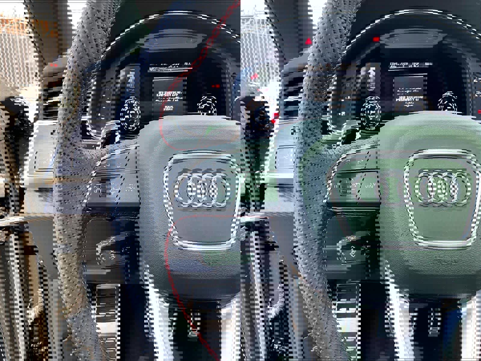 Used 2025 Audi RS Q8 performance image 19