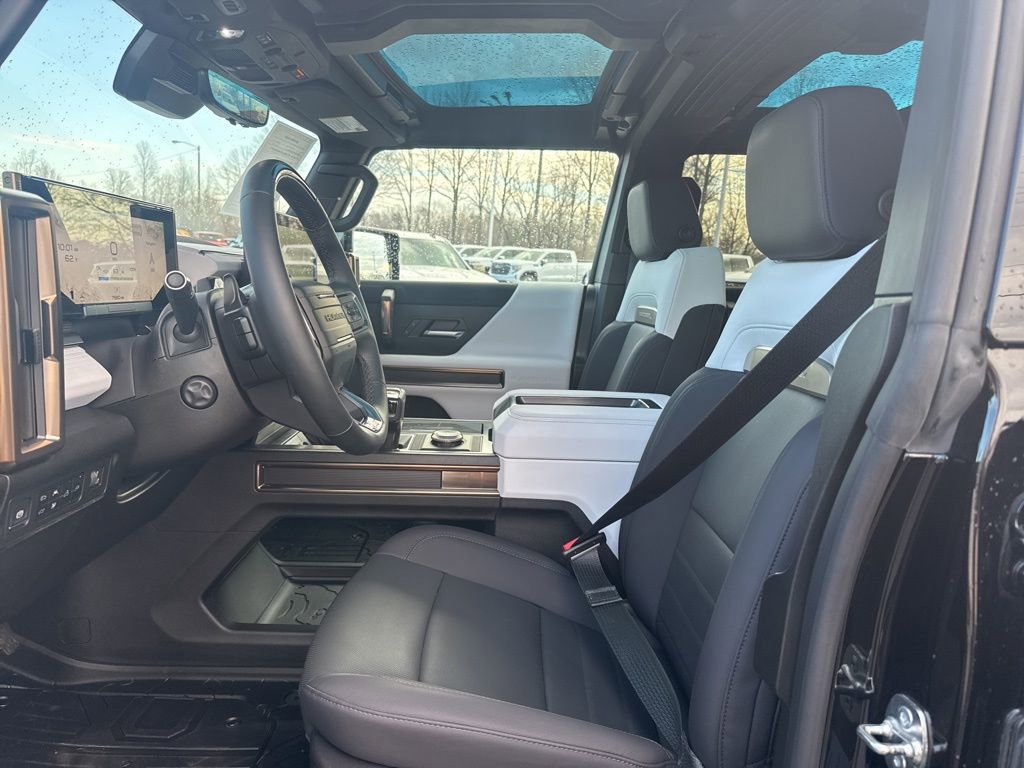 Used 2024 GMC Hummer EV 2X image 9