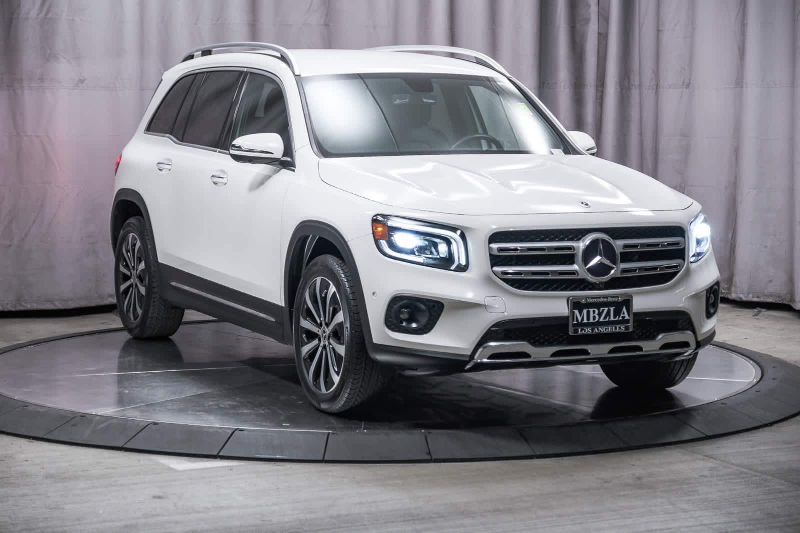 Used 2022 Mercedes-Benz GLB 250 image 5