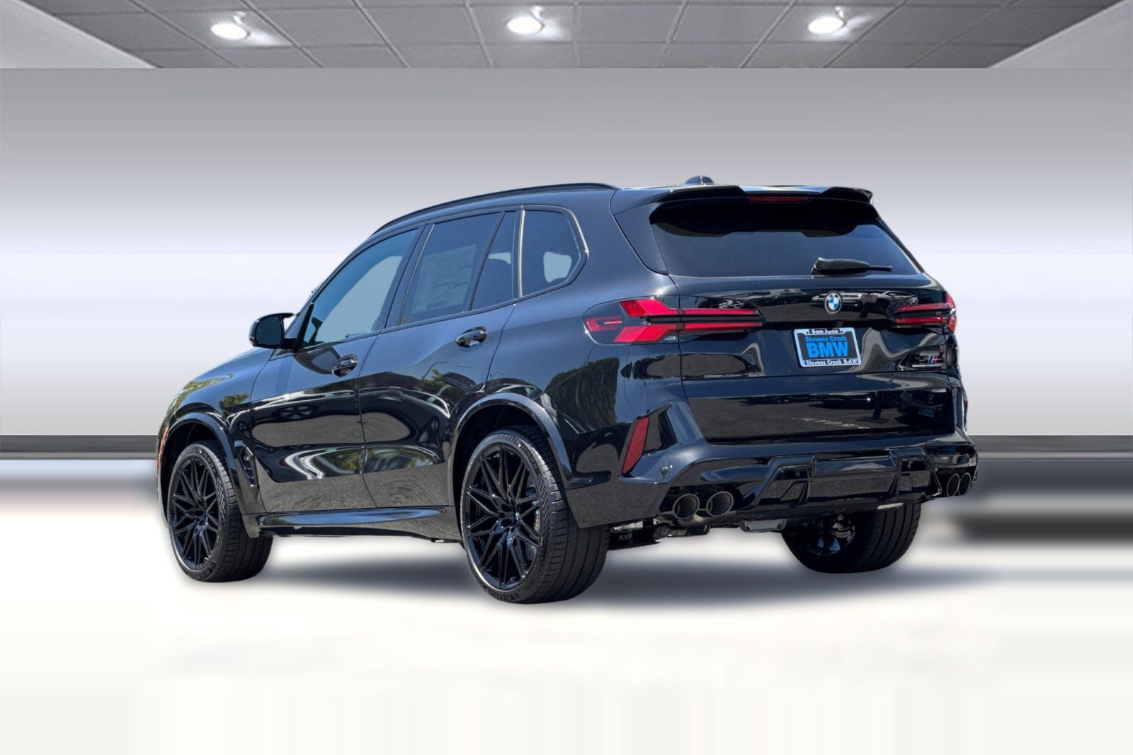 New 2026 BMW X5 M Competition w/ Executive Package AWD/4WD image 3