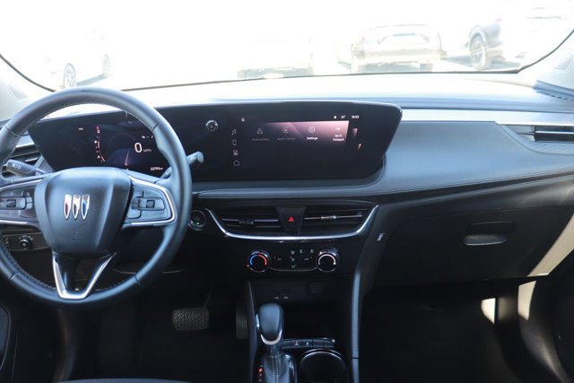 Used 2025 Buick Encore GX Preferred image 13