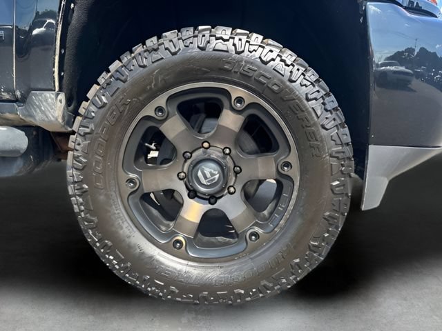 Used 2017 Chevrolet Silverado 2500 LTZ w/ Midnight Edition AWD/4WD image 37