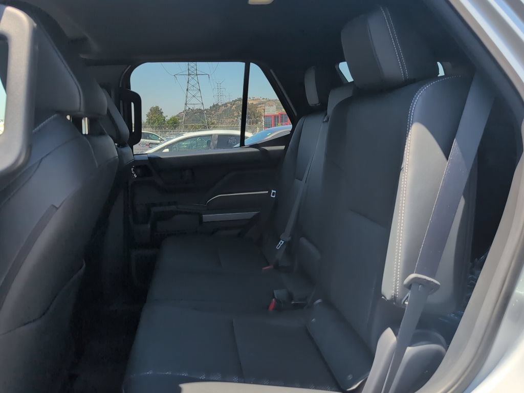 Used 2025 Toyota 4Runner TRD Off-Road Premium AWD/4WD image 10