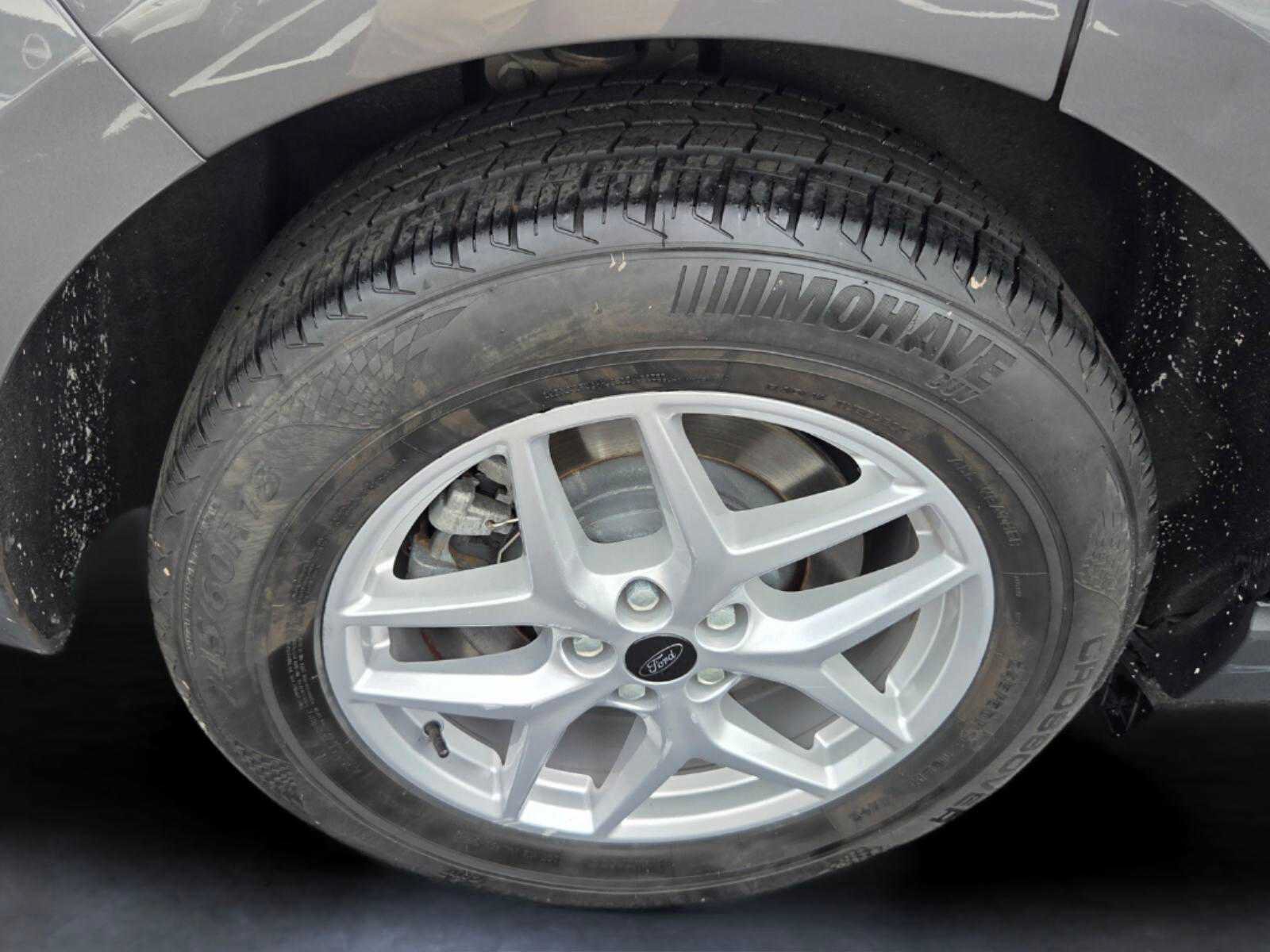 Used 2023 Ford Edge SEL AWD/4WD image 17