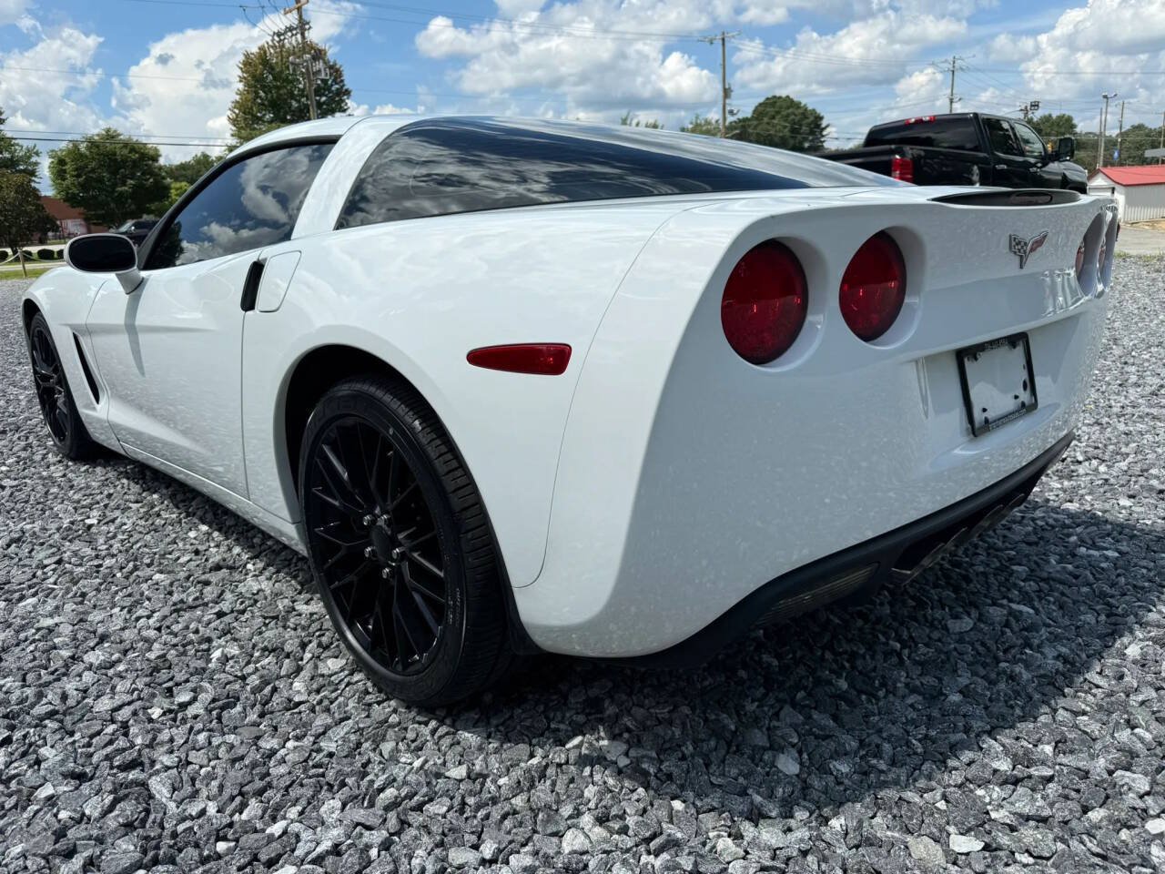 Used 2010 Chevrolet Corvette Coupe w/ Preferred Equipment Group RWD image 5