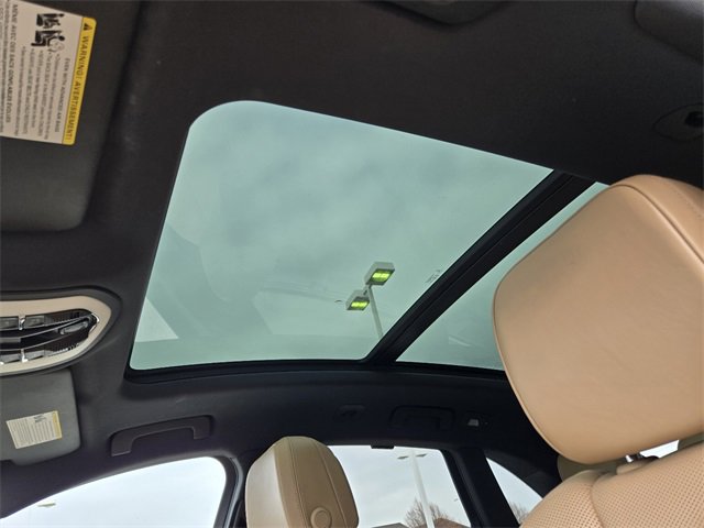 Used 2020 Porsche Macan image 6