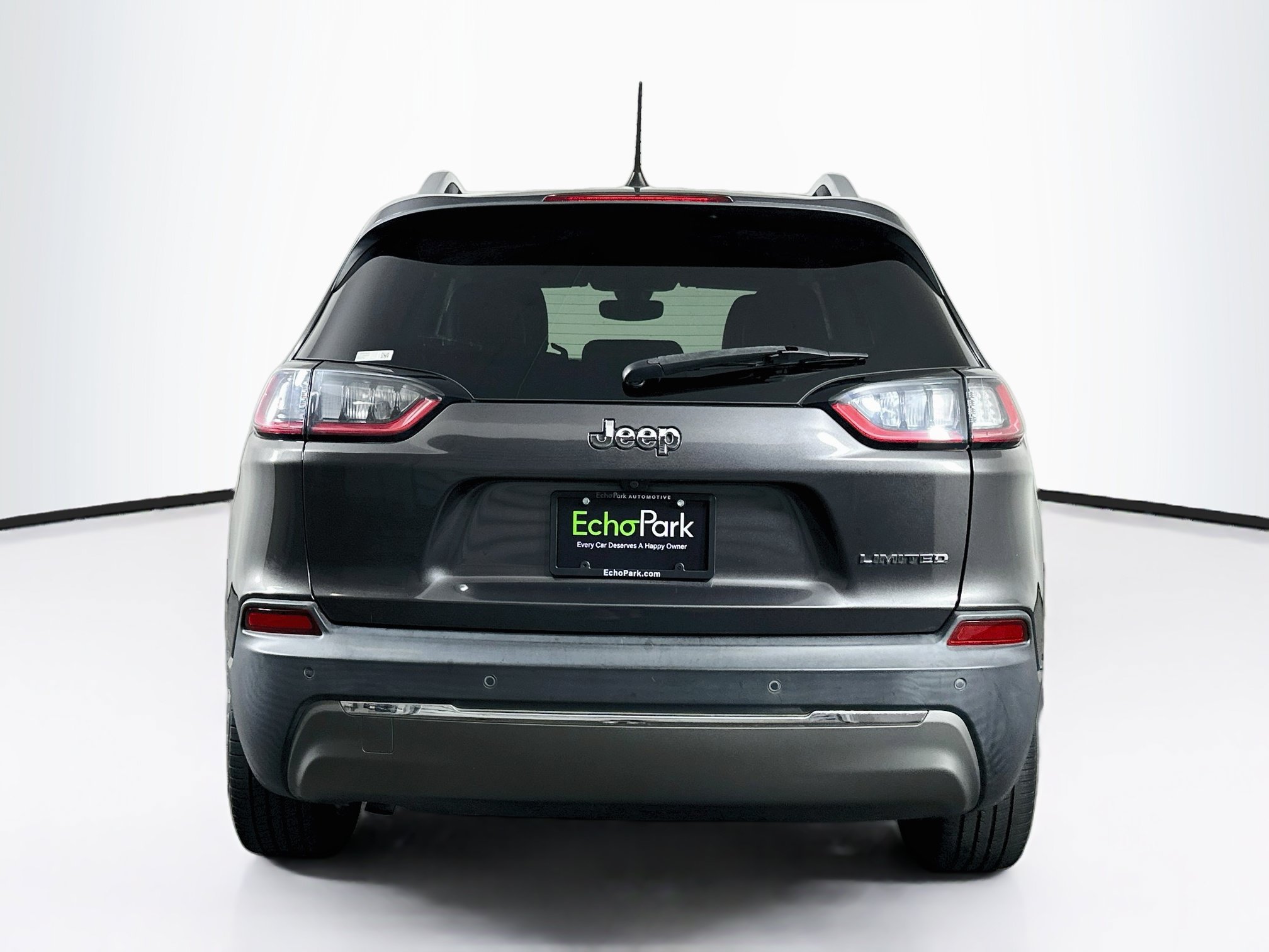 Used 2019 Jeep Cherokee Limited FWD image 7