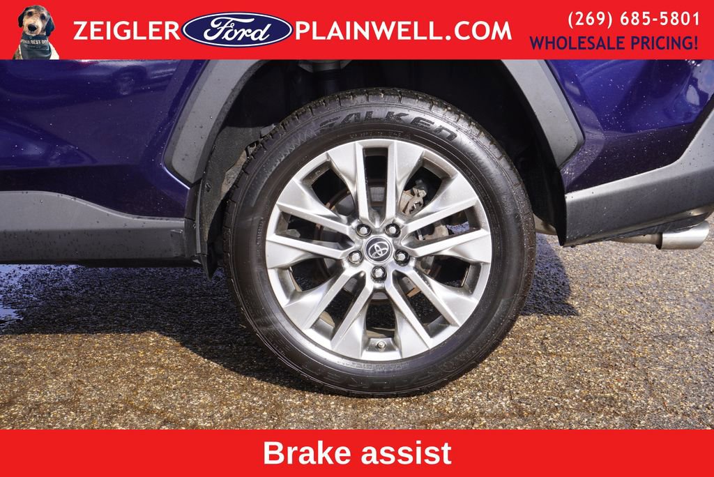 Used 2019 Toyota RAV4 Limited image 9