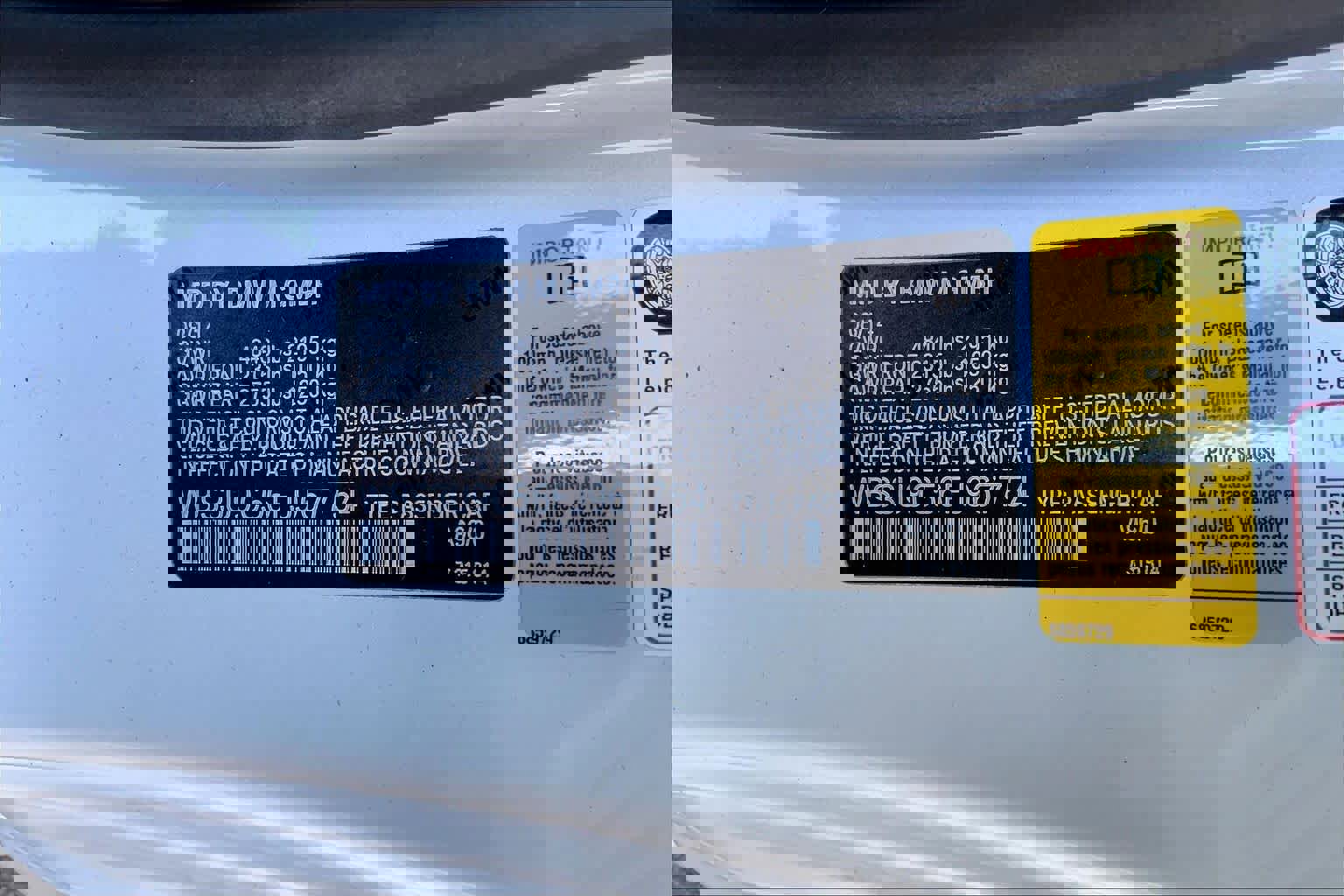 Used 2015 BMW M4 Convertible image 33