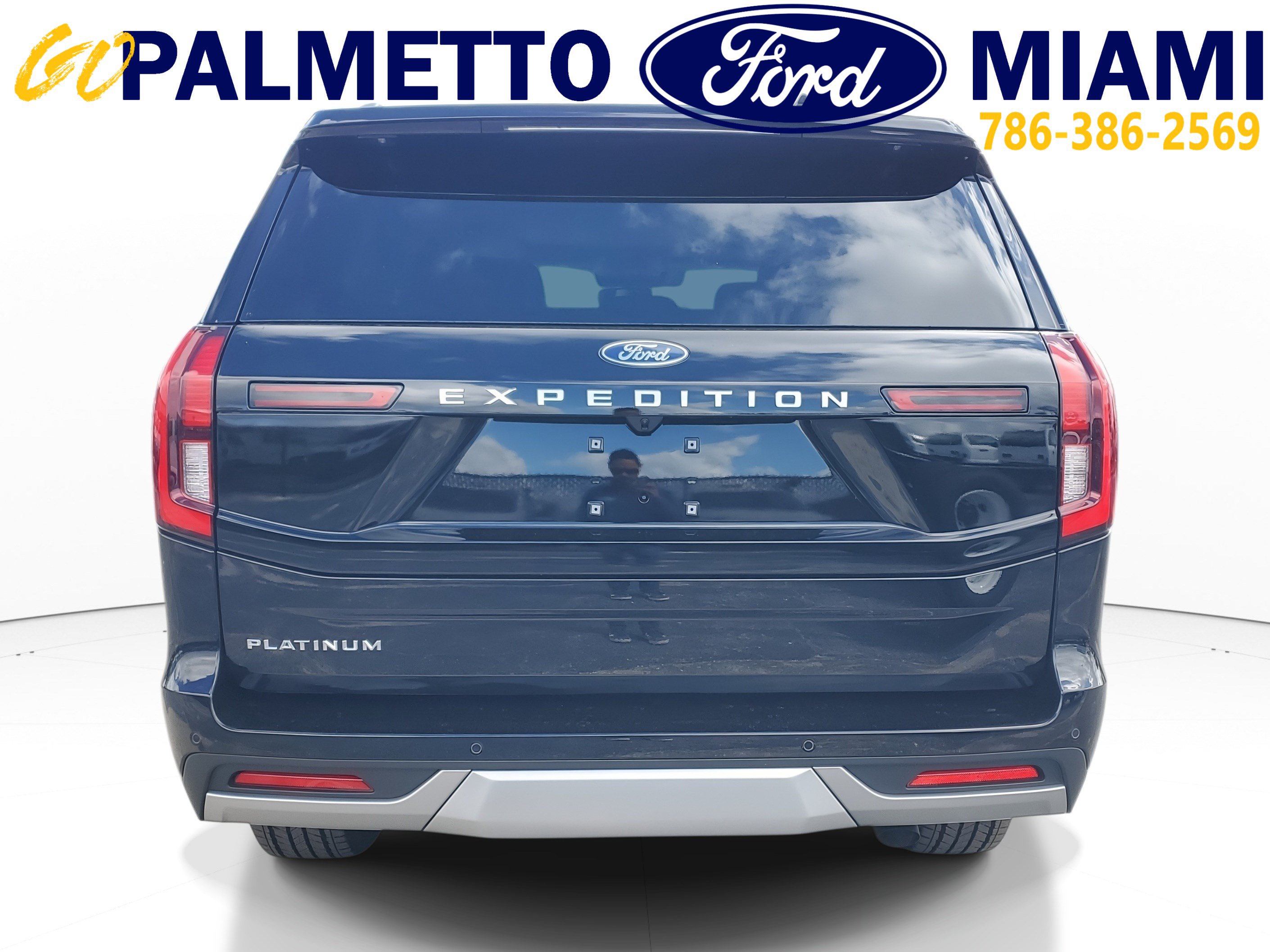 New 2026 Ford Expedition Platinum w/ Driver's Package AWD/4WD image 5