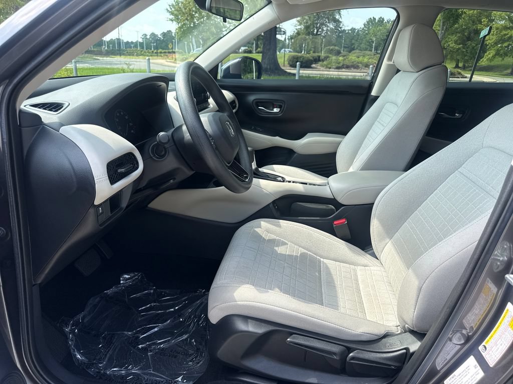 Certified 2024 Honda HR-V LX image 13