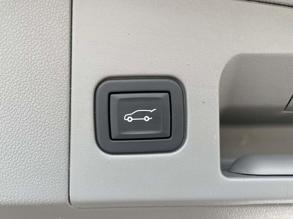 Used 2021 Cadillac XT5 Premium Luxury image 11