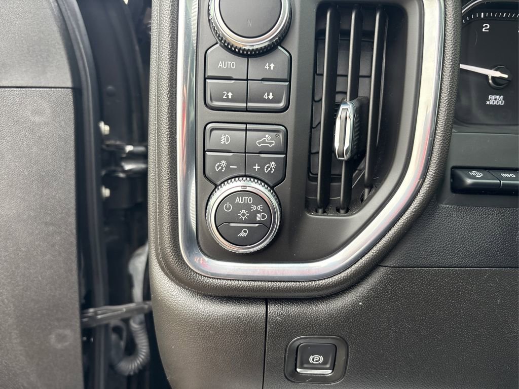 Used 2022 GMC Sierra 2500 Denali w/ Technology Package image 26