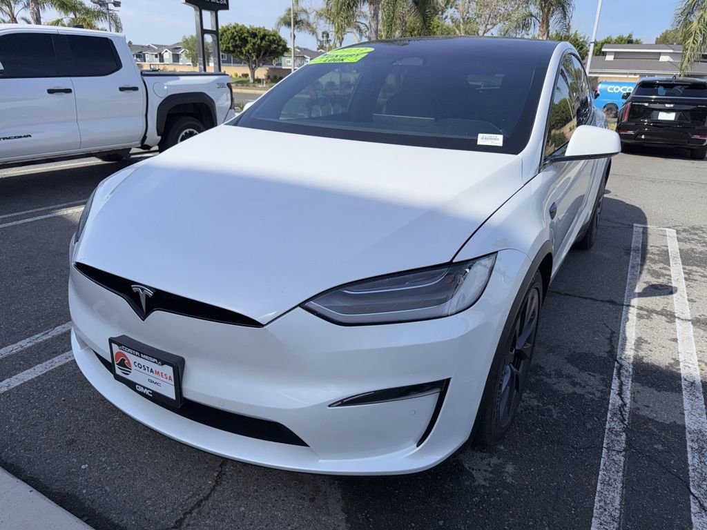 Used 2023 Tesla Model X image 2