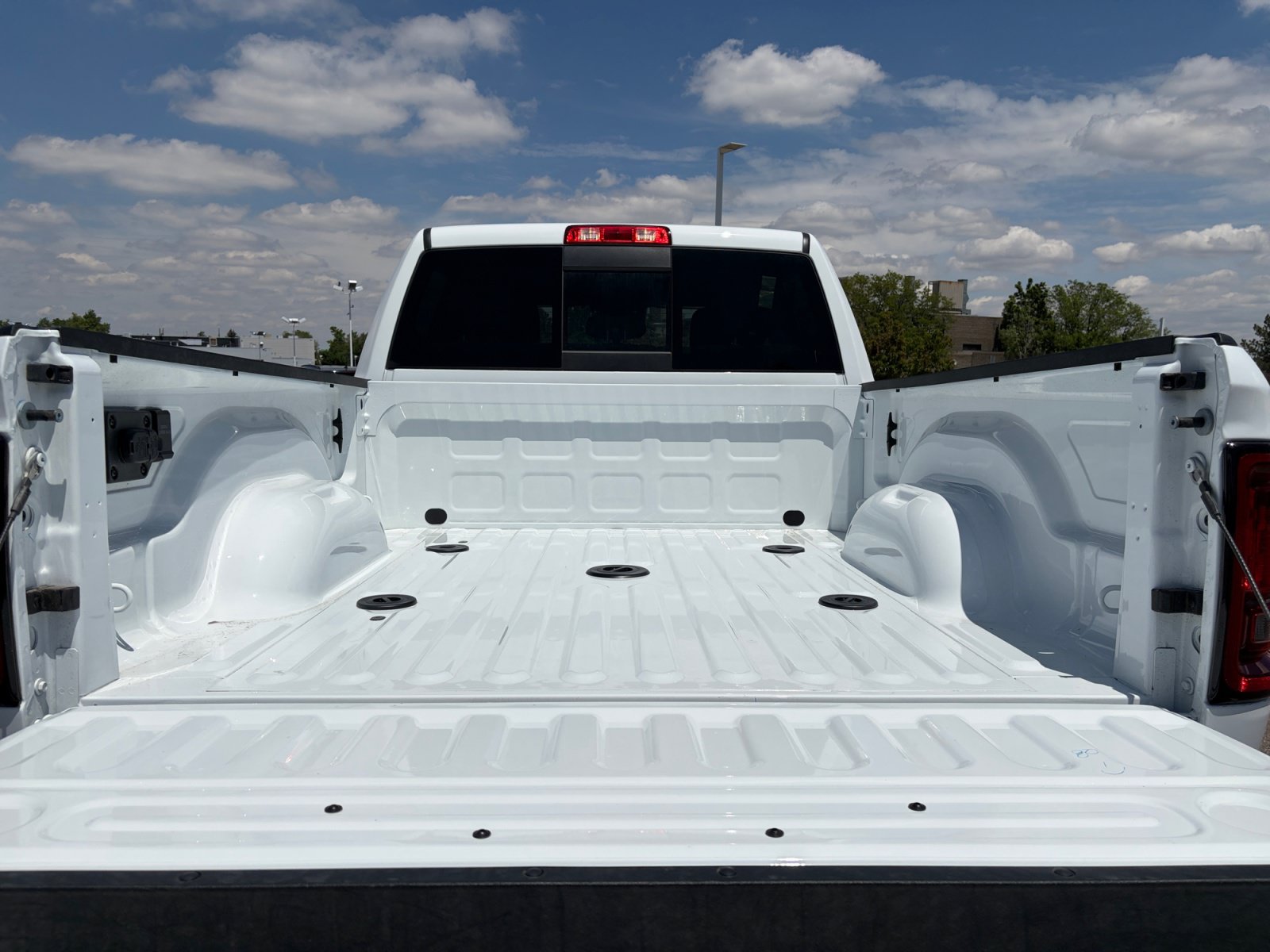 New 2026 RAM 2500 Tradesman AWD/4WD image 30
