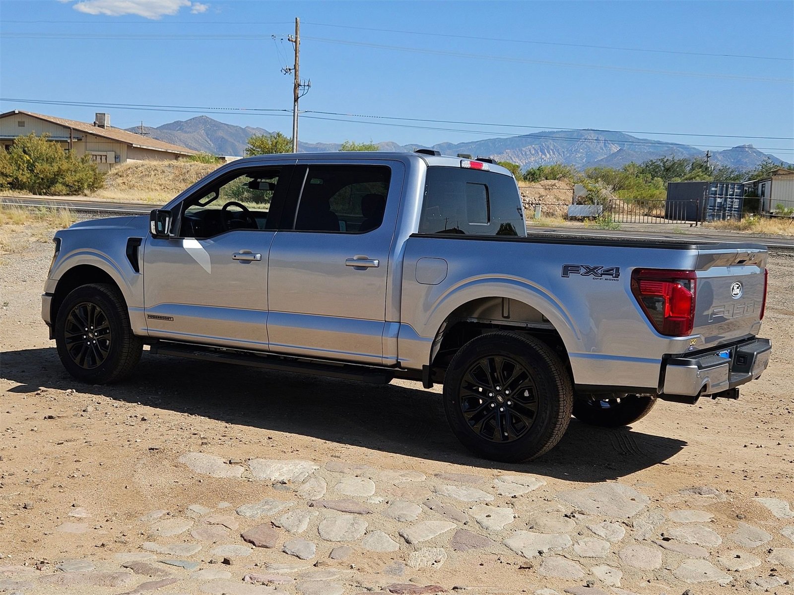 New 2025 Ford F150 XLT w/ Equipment Group 302A MID image 8