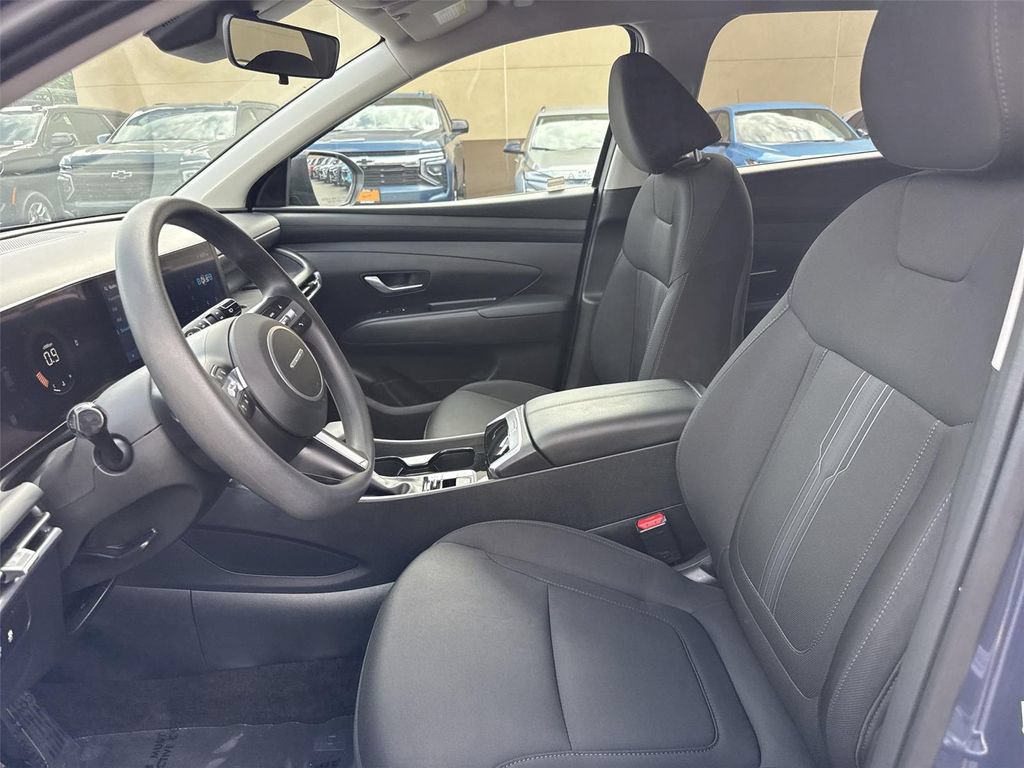 Used 2025 Hyundai Tucson SEL FWD image 17