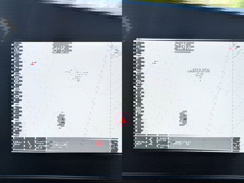 Used 2025 Kia Niro EX image 21