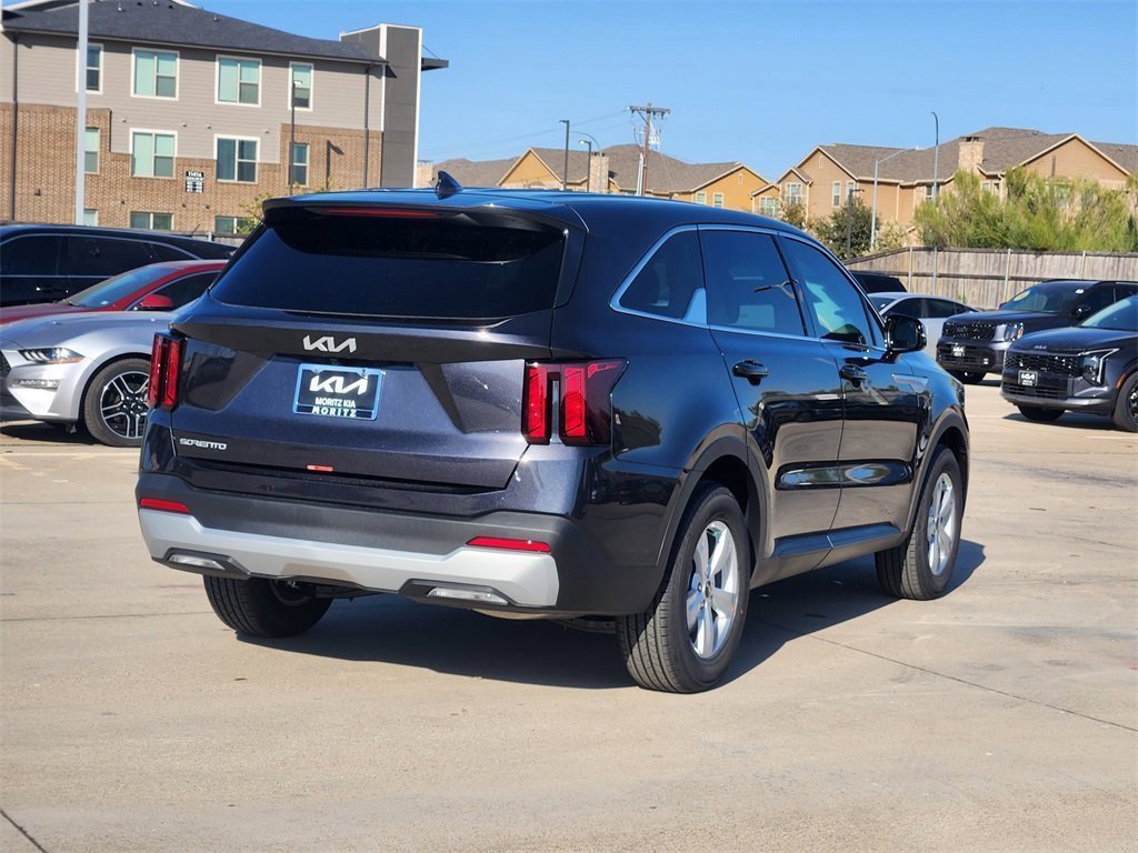 New 2026 Kia Sorento LX image 7