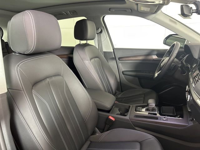 Certified 2023 Audi Q5 2.0T Premium w/ Convenience Package image 11