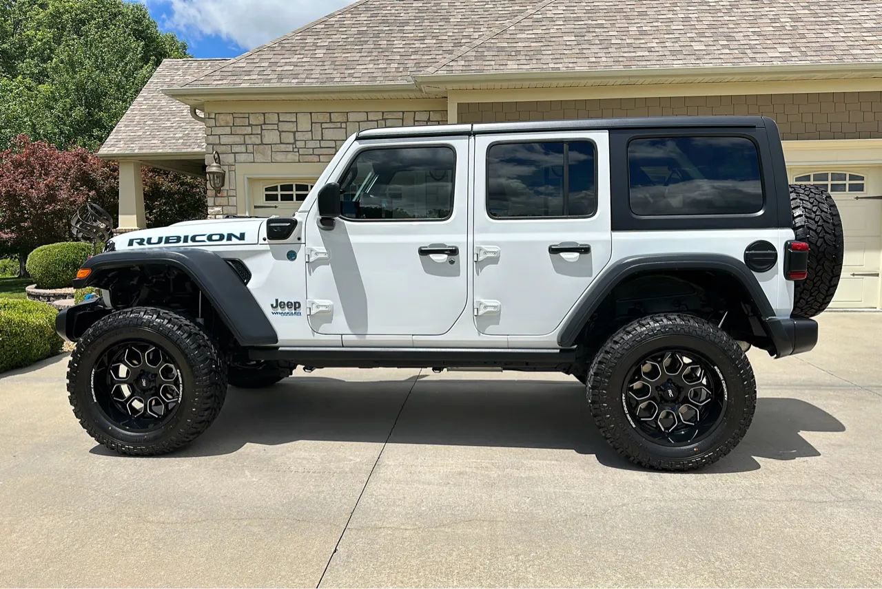 Used 2022 Jeep Wrangler Unlimited Rubicon 4xe image 62