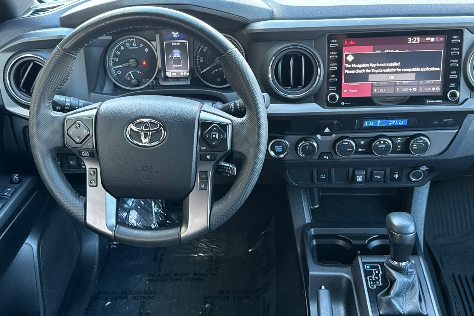 Used 2023 Toyota Tacoma TRD Off-Road image 18