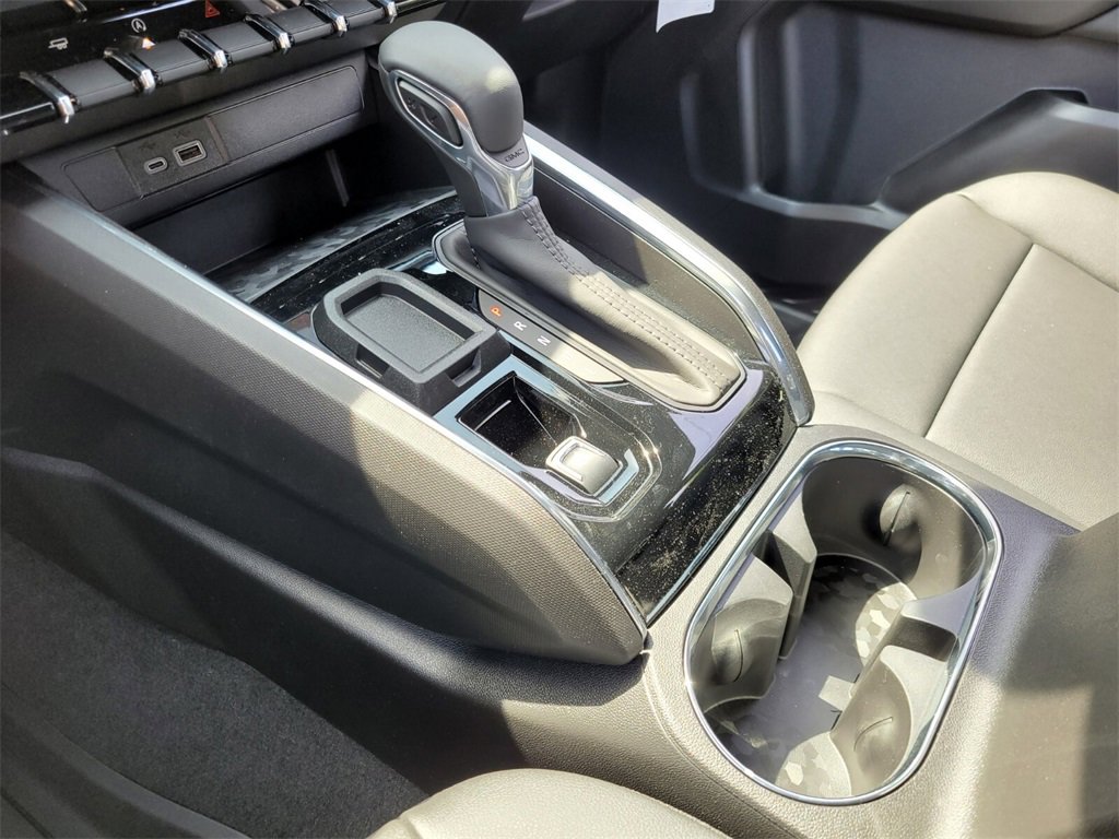 New 2025 GMC Canyon Elevation w/ Convenience Package image 18