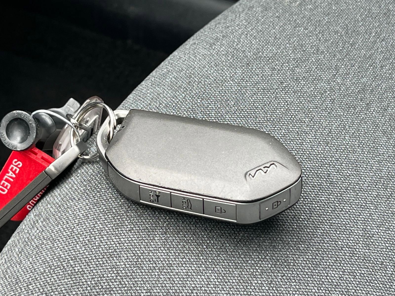 Used 2025 Kia K4 FWD image 21