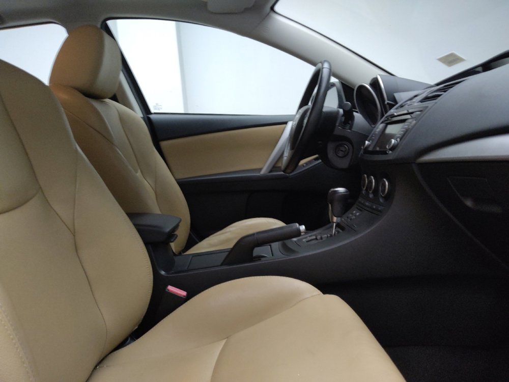 Used 2013 MAZDA MAZDA3 i Grand Touring image 21