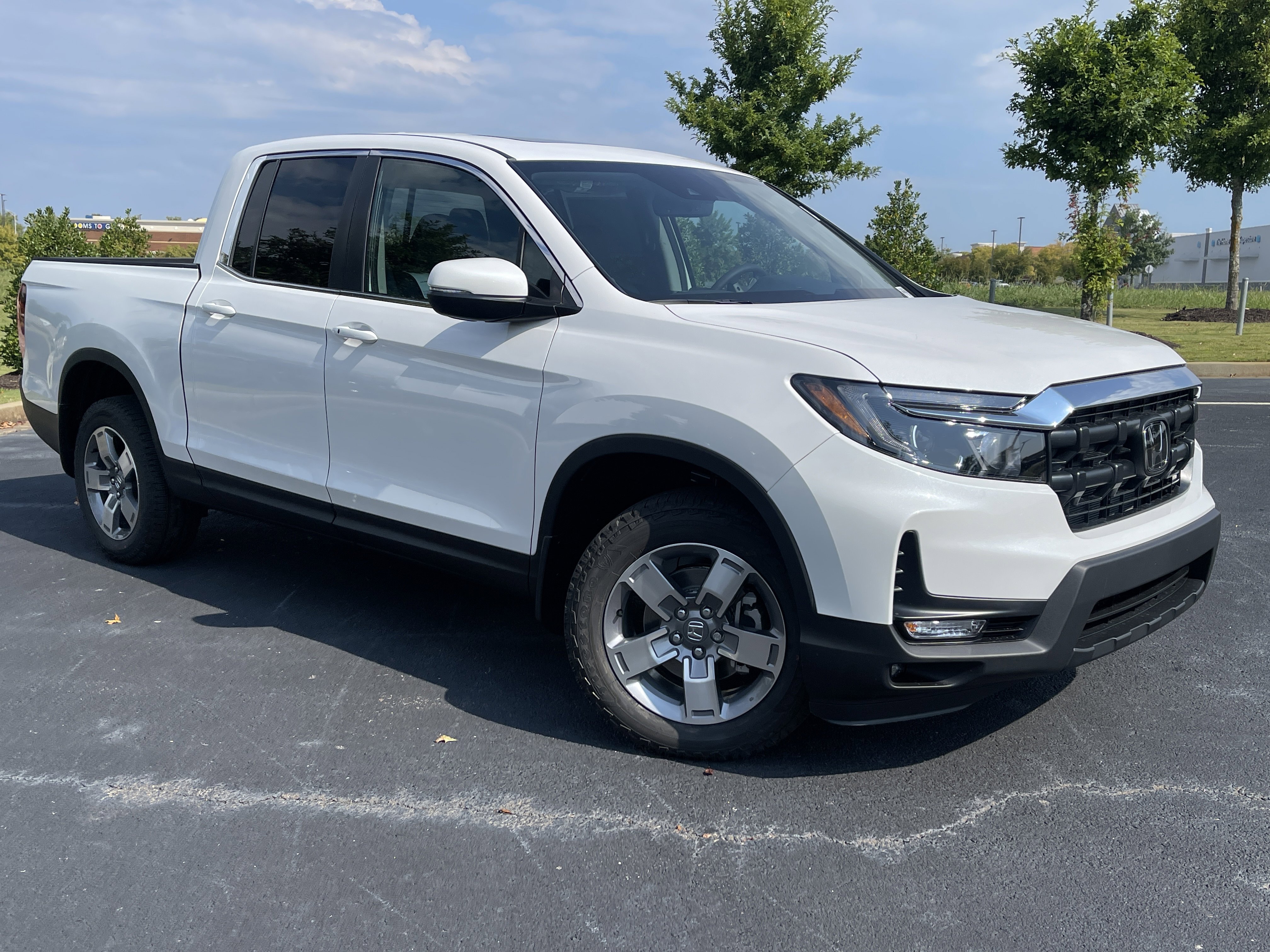 New 2026 Honda Ridgeline RTL image 2