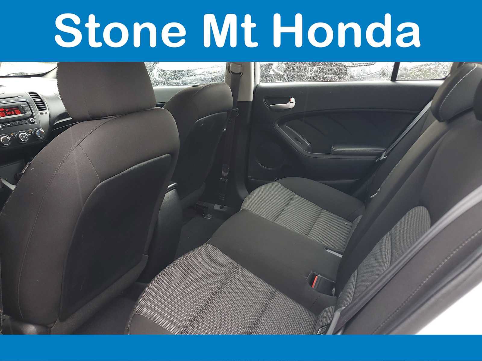 Used 2017 Kia Forte LX FWD image 9