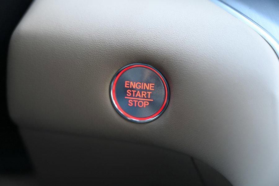 Used 2025 Acura TLX w/ Technology Package image 30