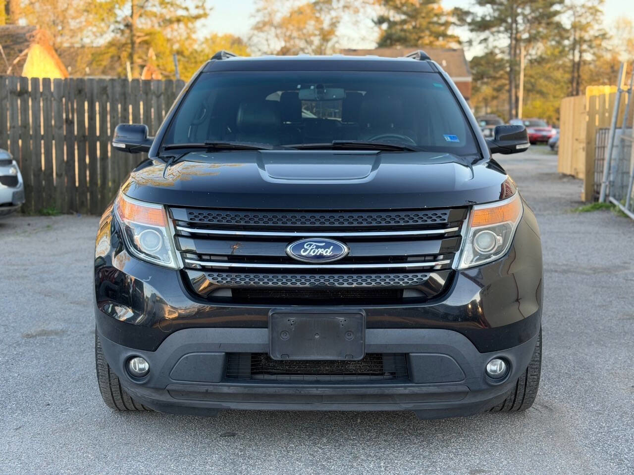 Used 2015 Ford Explorer Limited AWD/4WD image 2