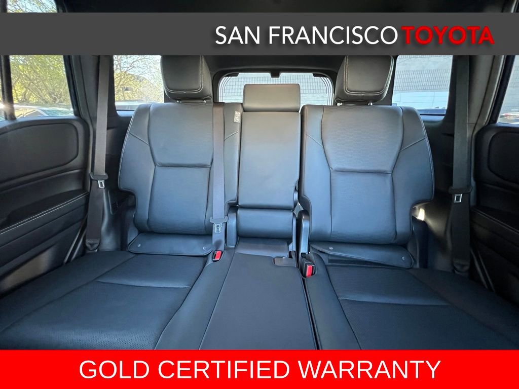 Certified 2024 Toyota Land Cruiser image 15