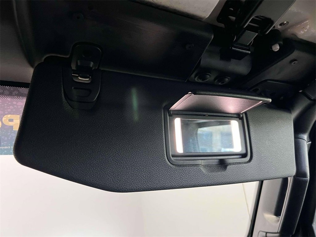 Used 2023 Jeep Wrangler Sport S image 32