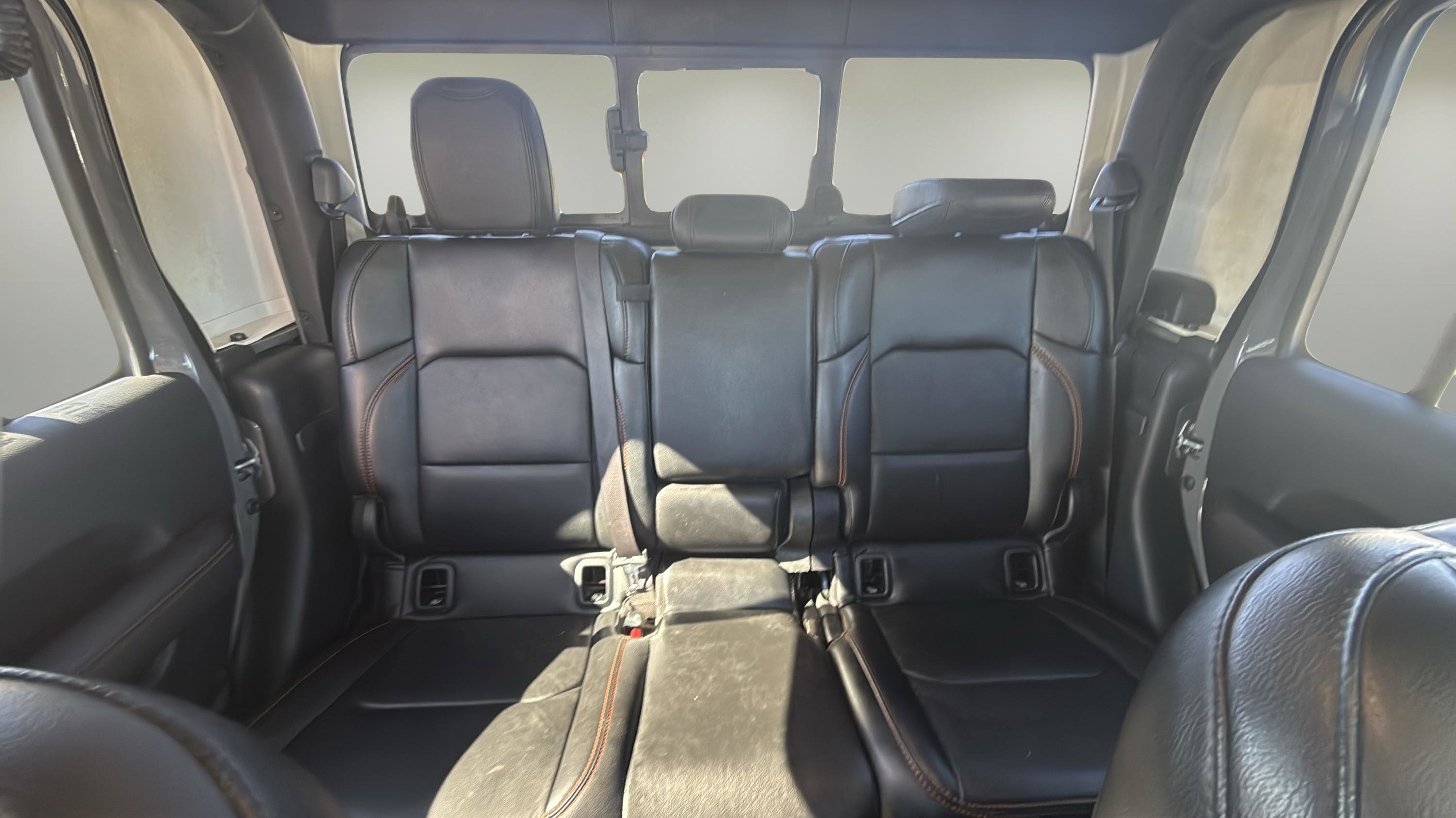 Used 2021 Jeep Gladiator Mojave w/ LED Lighting Group image 15