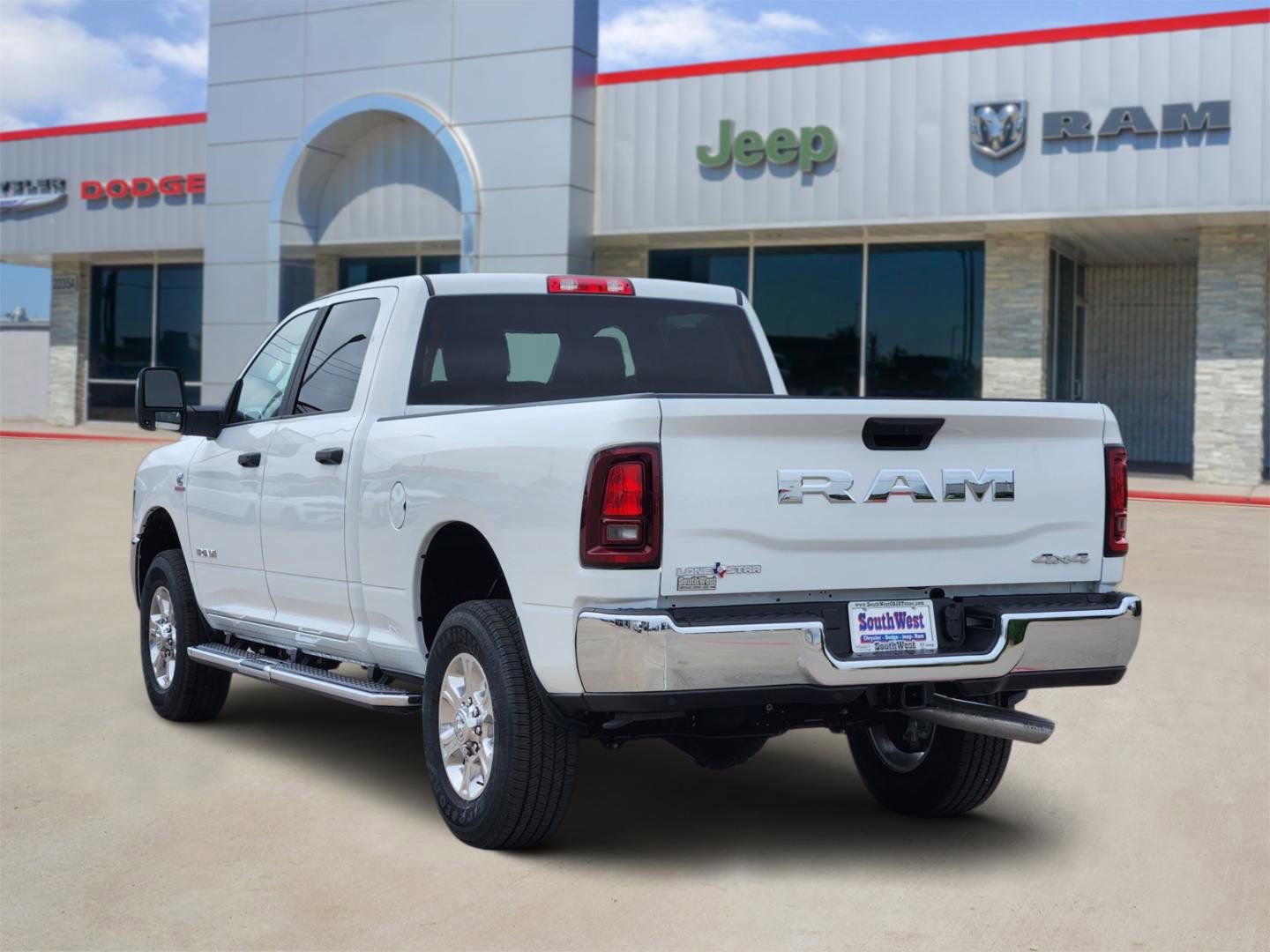 New 2026 RAM 2500 Lone Star AWD/4WD image 4