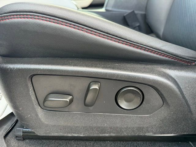 Certified 2023 GMC Canyon AT4X image 12