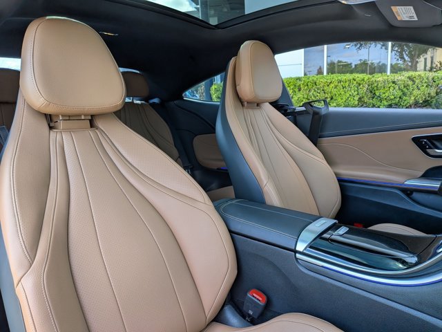 Used 2024 Mercedes-Benz CLE 300 4MATIC Coupe image 17